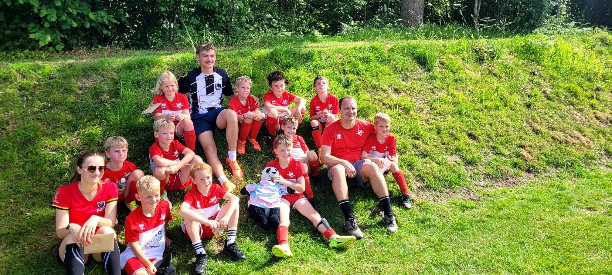 Oudervoetbal 2026 foto 5
