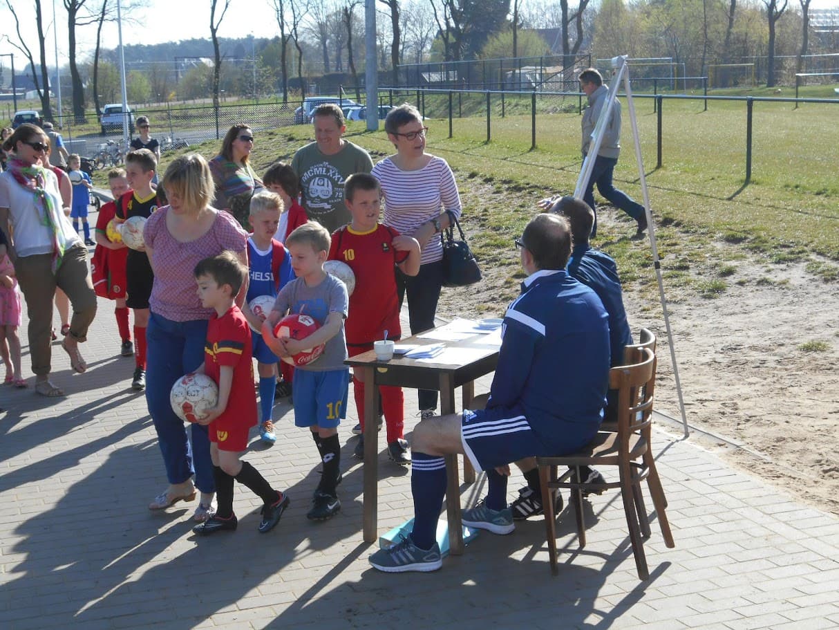 Paasvoetbalkamp 2015